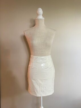 Womens White Skirt
